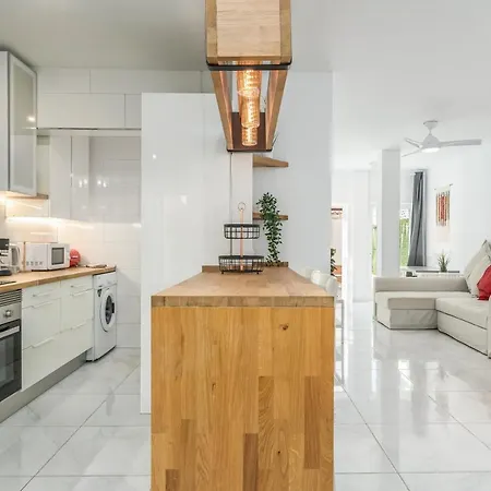 Apartman De 2 *