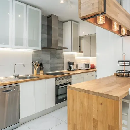 Apartman De 2 *